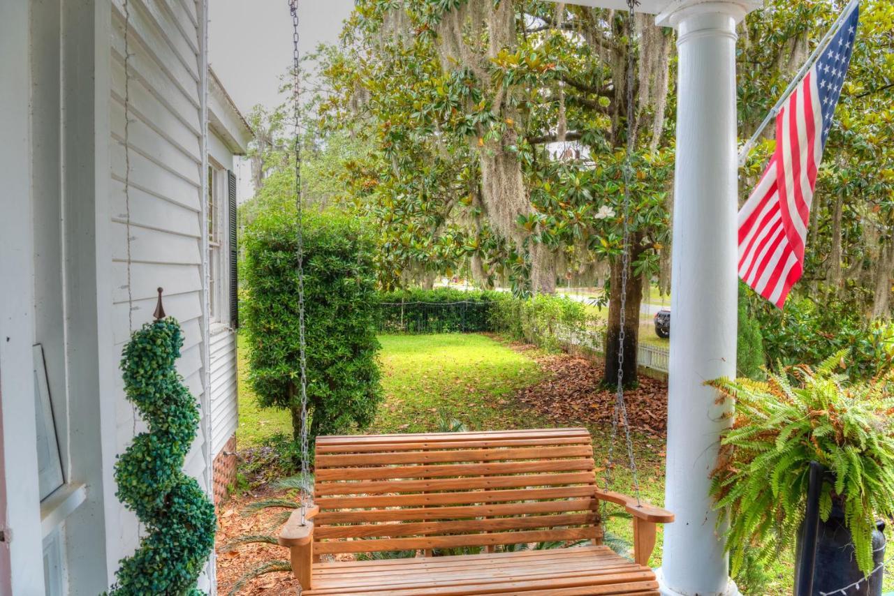 Open Gates Bed & Breakfast Darien Luaran gambar