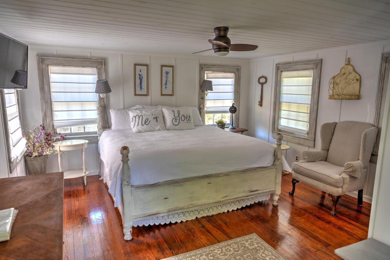 Open Gates Bed & Breakfast Darien Luaran gambar